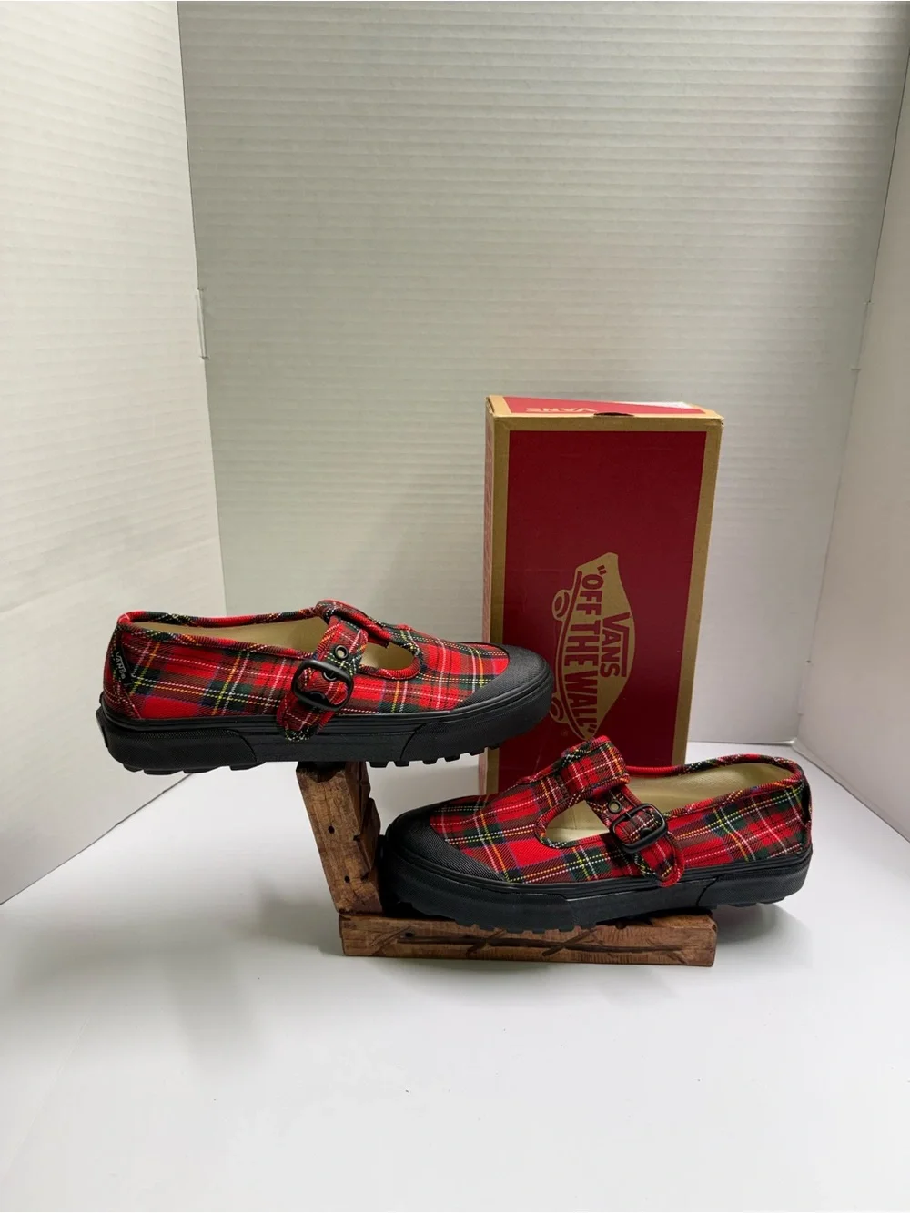 Vans Style 93 Mary Jane Shoes Red Tartan Plaid Women’s Size 8 Men’s Size 6.5 New